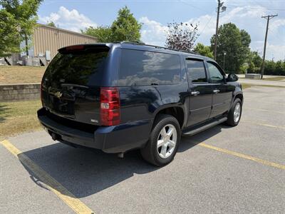 2008 Chevrolet Suburban LTZ   - Photo 3 - Columbia, SC 29210
