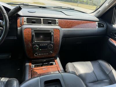 2008 Chevrolet Suburban LTZ   - Photo 15 - Columbia, SC 29210