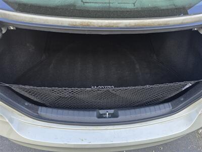 2017 Hyundai ELANTRA SE   - Photo 17 - Columbia, SC 29210