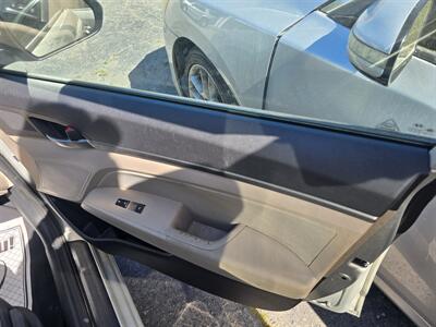 2017 Hyundai ELANTRA SE   - Photo 14 - Columbia, SC 29210