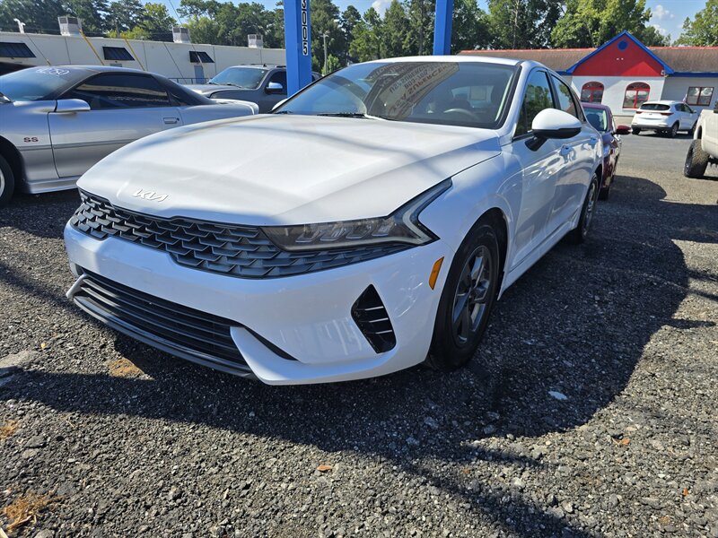 2022 Kia K5 LXS - Photo 1 - Columbia, SC 29210