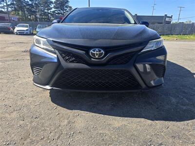 2019 Toyota Camry SE   - Photo 8 - Columbia, SC 29210