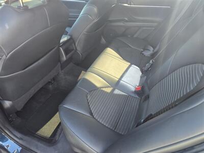 2019 Toyota Camry SE   - Photo 11 - Columbia, SC 29210