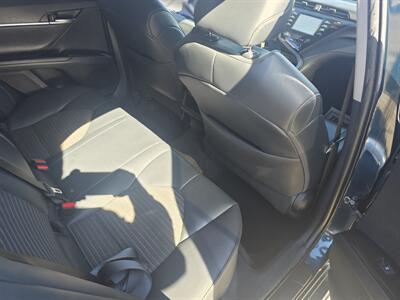 2019 Toyota Camry SE   - Photo 15 - Columbia, SC 29210