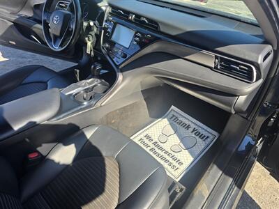 2019 Toyota Camry SE   - Photo 13 - Columbia, SC 29210