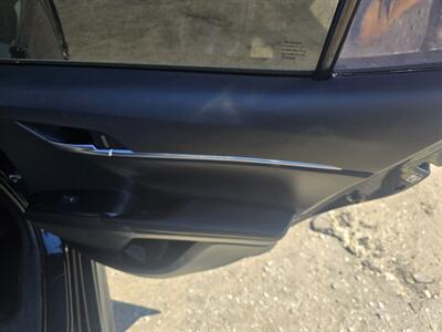 2019 Toyota Camry SE   - Photo 16 - Columbia, SC 29210