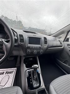 2018 Kia Forte LX Plus   - Photo 6 - Columbia, SC 29210