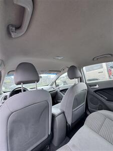 2018 Kia Forte LX Plus   - Photo 10 - Columbia, SC 29210