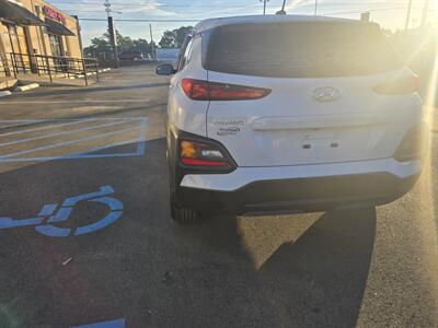 2021 Hyundai Kona SE   - Photo 7 - Columbia, SC 29210
