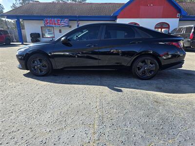 2022 Hyundai ELANTRA SEL   - Photo 7 - Columbia, SC 29210