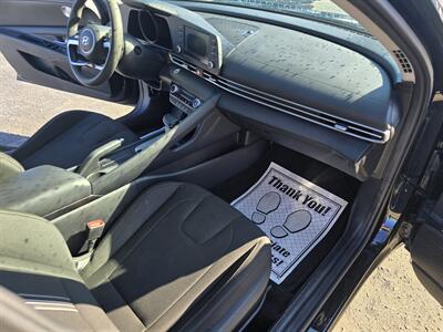 2022 Hyundai ELANTRA SEL   - Photo 12 - Columbia, SC 29210