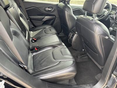 2019 Jeep Cherokee Limited   - Photo 13 - Columbia, SC 29210