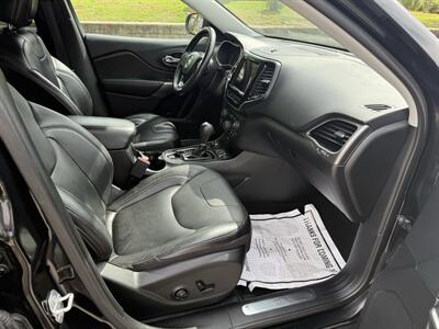 2019 Jeep Cherokee Limited   - Photo 11 - Columbia, SC 29210