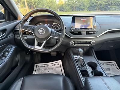 2022 Nissan Altima 2.5 SR - Photo 13 - Columbia, SC 29210