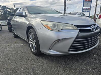 2016 Toyota Camry XLE   - Photo 2 - Columbia, SC 29210