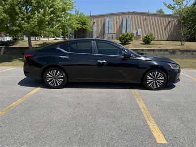 2023 Nissan Altima 2.5 SV   - Photo 2 - Columbia, SC 29210