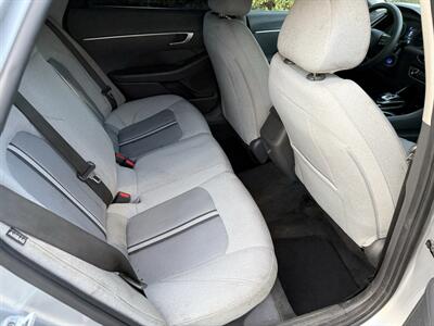 2021 Hyundai SONATA SE - Photo 12 - Columbia, SC 29210