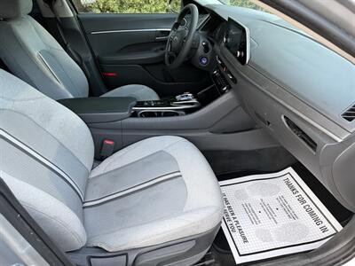 2021 Hyundai SONATA SE - Photo 10 - Columbia, SC 29210