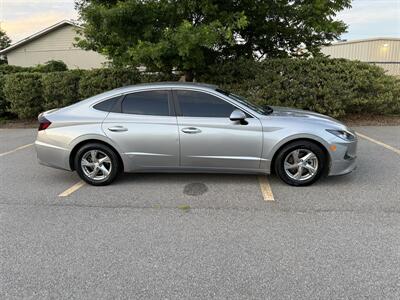 2021 Hyundai SONATA SE - Photo 3 - Columbia, SC 29210