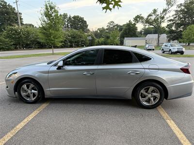 2021 Hyundai SONATA SE - Photo 6 - Columbia, SC 29210