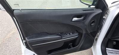 2022 Dodge Charger SXT   - Photo 16 - Columbia, SC 29210