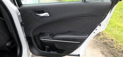 2022 Dodge Charger SXT   - Photo 12 - Columbia, SC 29210