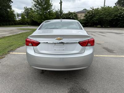 2017 Chevrolet Impala LT - Photo 4 - Columbia, SC 29210