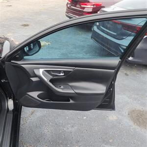 2017 Nissan Altima 2.5 SV   - Photo 16 - Columbia, SC 29210