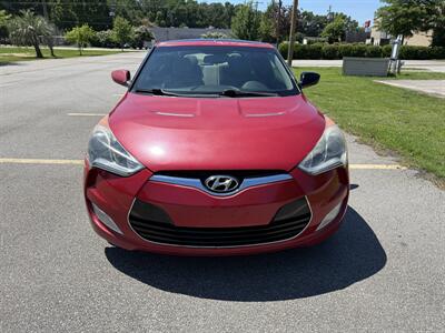 2013 Hyundai Veloster DCT - Photo 8 - Columbia, SC 29210