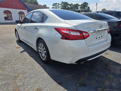 2016 Nissan Altima 2.5 S   - Photo 4 - Columbia, SC 29210
