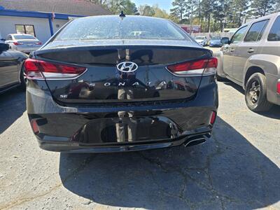 2018 Hyundai Sonata SE - Photo 5 - Columbia, SC 29210