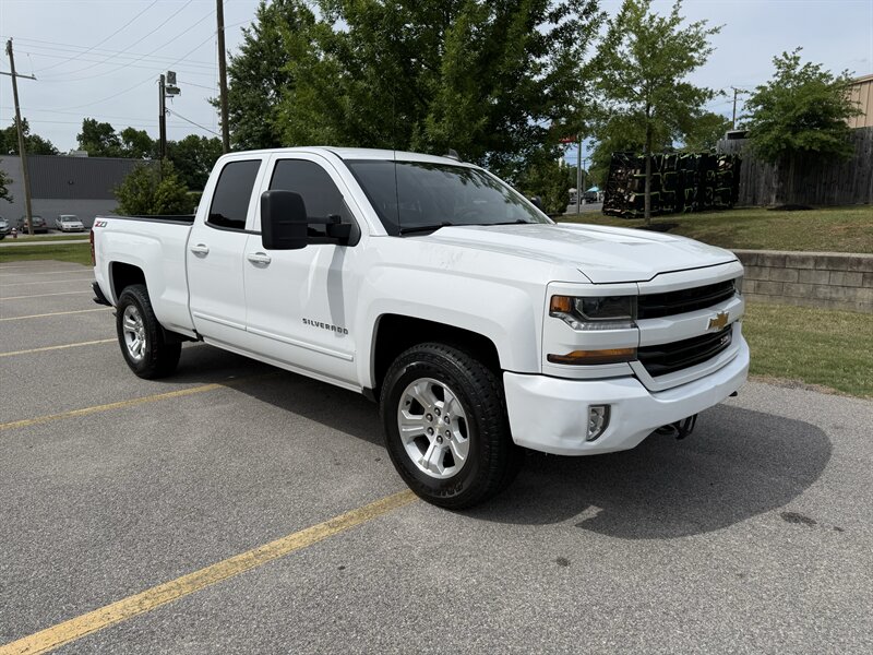 2018 Chevrolet Silverado 1500 LT Z71   - Photo 1 - Columbia, SC 29210