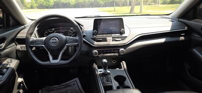 2022 Nissan Altima 2.5 SR - Photo 17 - Columbia, SC 29210