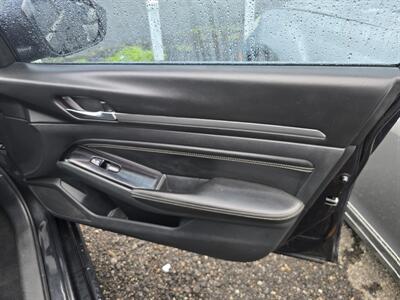 2021 Nissan Altima 2.5 SV   - Photo 13 - Columbia, SC 29210