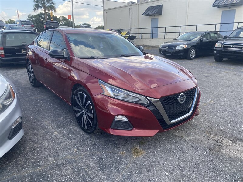 2021 Nissan Altima SR