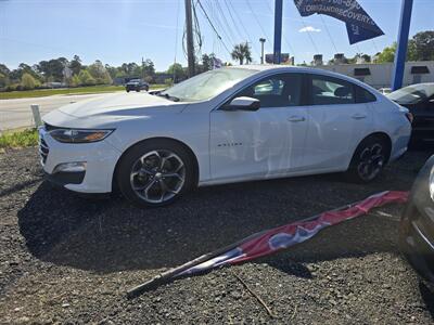 2020 Chevrolet Malibu LT   - Photo 5 - Columbia, SC 29210