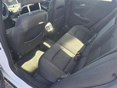 2020 Chevrolet Malibu LT   - Photo 11 - Columbia, SC 29210