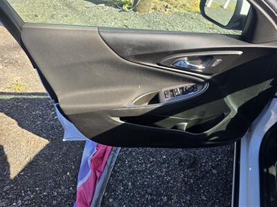 2020 Chevrolet Malibu LT   - Photo 10 - Columbia, SC 29210