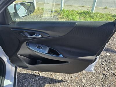 2020 Chevrolet Malibu LT   - Photo 14 - Columbia, SC 29210