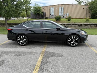 2020 Nissan Altima 2.5 SR - Photo 2 - Columbia, SC 29210
