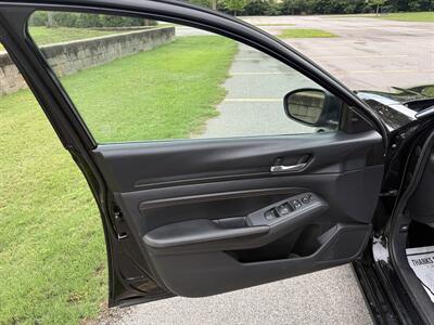 2020 Nissan Altima 2.5 SR - Photo 15 - Columbia, SC 29210