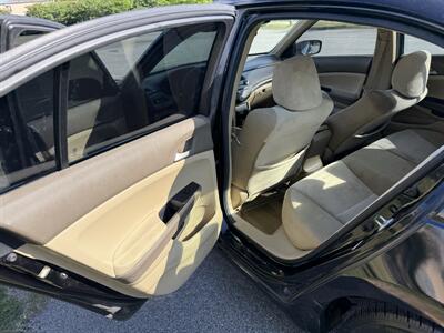 2010 Honda Accord LX   - Photo 10 - Columbia, SC 29210