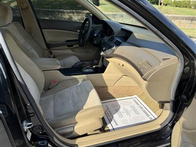 2010 Honda Accord LX   - Photo 12 - Columbia, SC 29210
