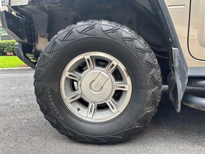2003 Hummer H2   - Photo 8 - Columbia, SC 29210
