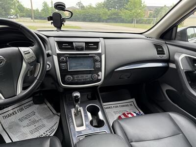 2018 Nissan Altima 2.5 SR   - Photo 10 - Columbia, SC 29210