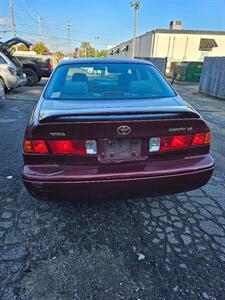 2001 Toyota Camry LE   - Photo 2 - Columbia, SC 29210