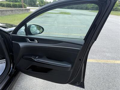 2022 Kia K5 GT-Line - Photo 9 - Columbia, SC 29210