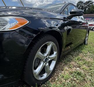 2016 Ford Fusion S   - Photo 2 - Columbia, SC 29210