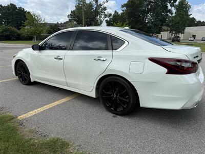 2018 Nissan Altima 2.5 SR - Photo 4 - Columbia, SC 29210