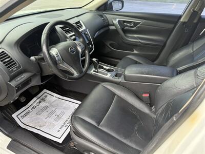 2018 Nissan Altima 2.5 SR - Photo 11 - Columbia, SC 29210